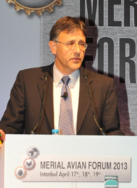 Guillermo Zavala, Newcastle, El Sitio Avicola, avicultura